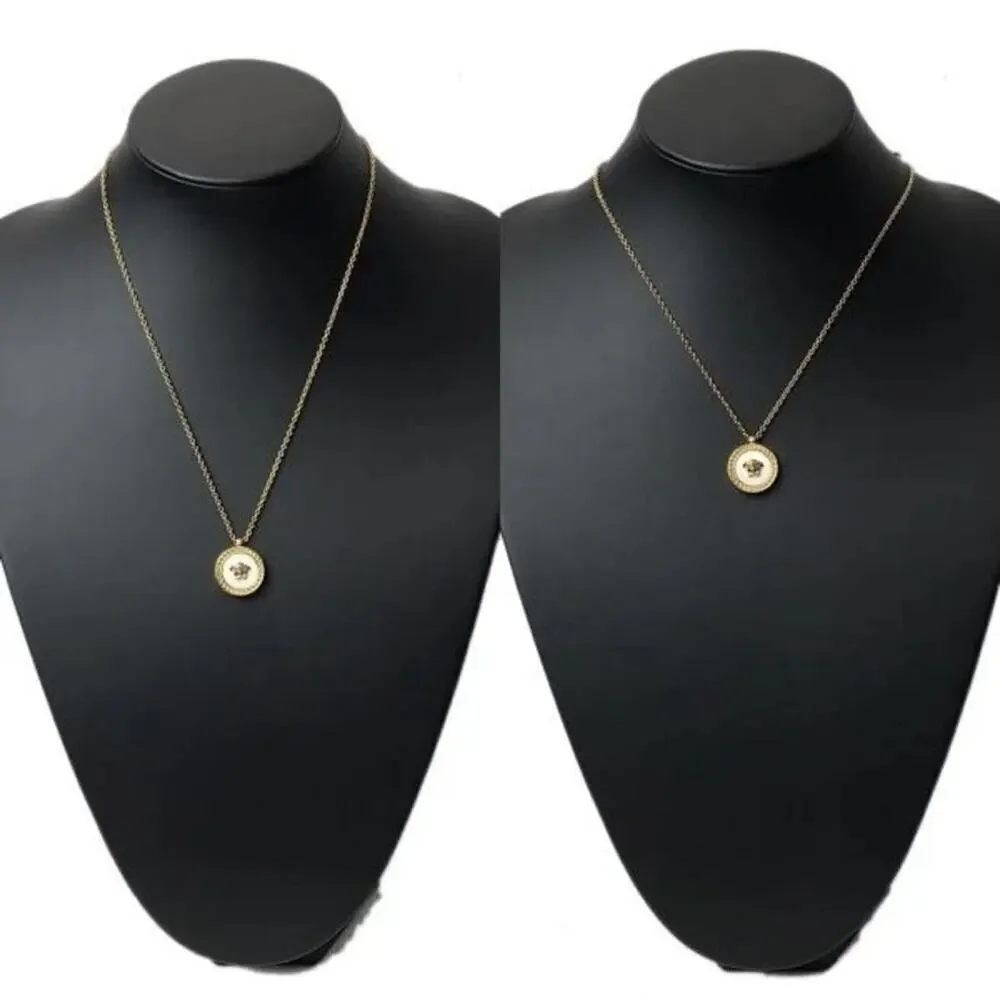 18K Gold Plated Medusa Pendant Necklace